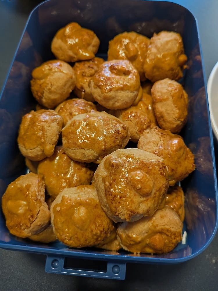 Peanut cookies